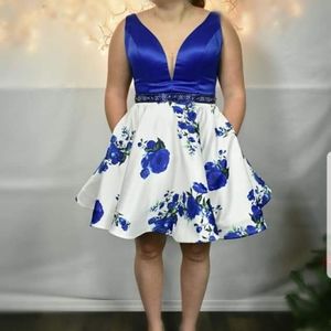 Beautiful formals dress